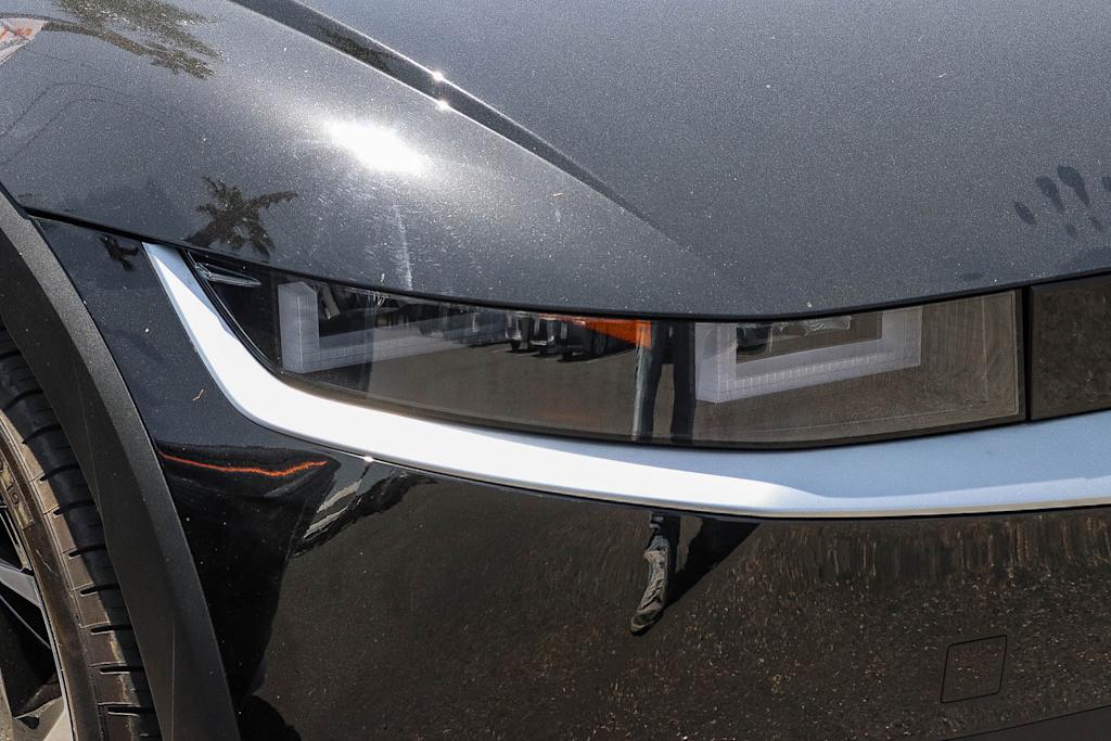 Thumbnail: 2024 Hyundai Ioniq 5 - 19