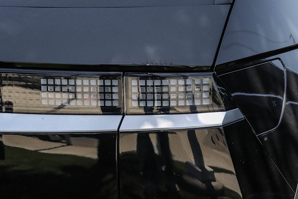 Thumbnail: 2024 Hyundai Ioniq 5 - 14