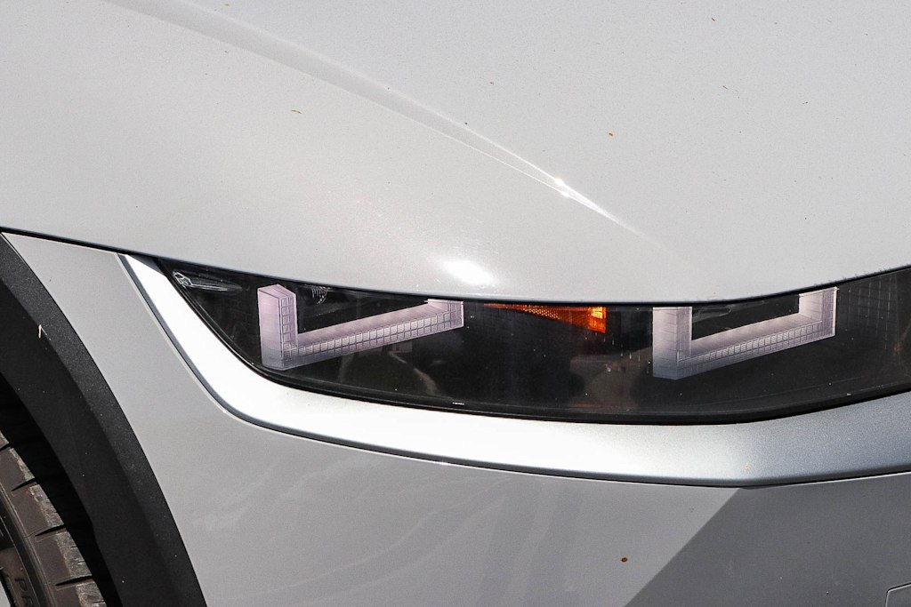 Thumbnail: 2024 Hyundai Ioniq 5 - 22