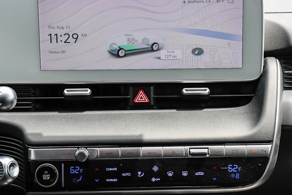 Thumbnail: 2024 Hyundai Ioniq 5 - 11