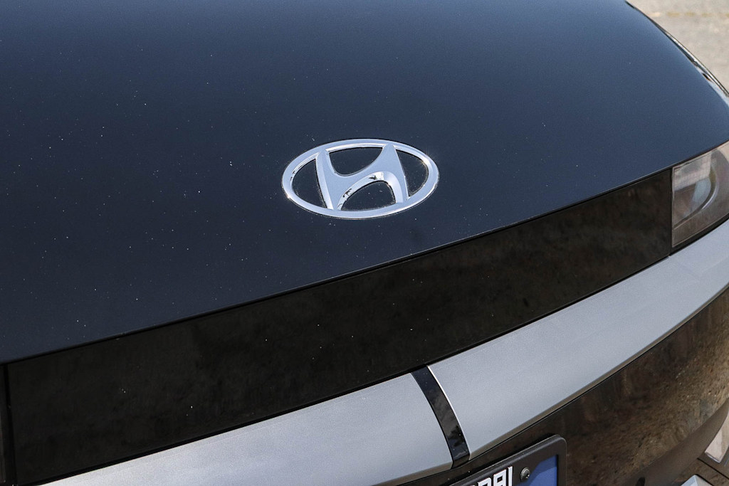 Thumbnail: 2023 Hyundai Ioniq 5 - 6