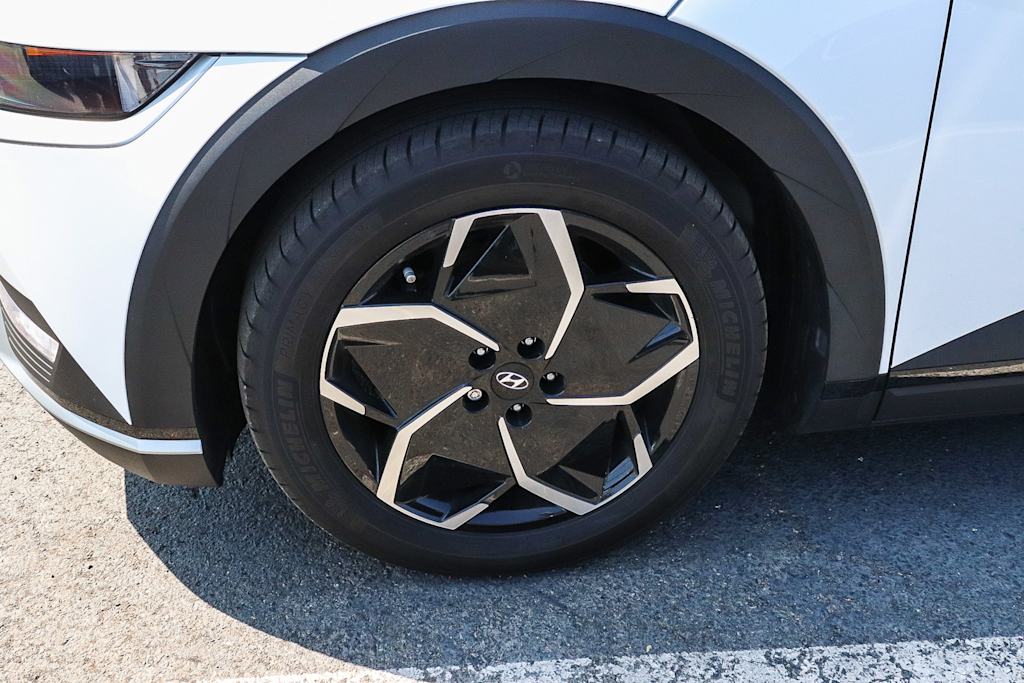 Thumbnail: 2024 Hyundai Ioniq 5 - 6