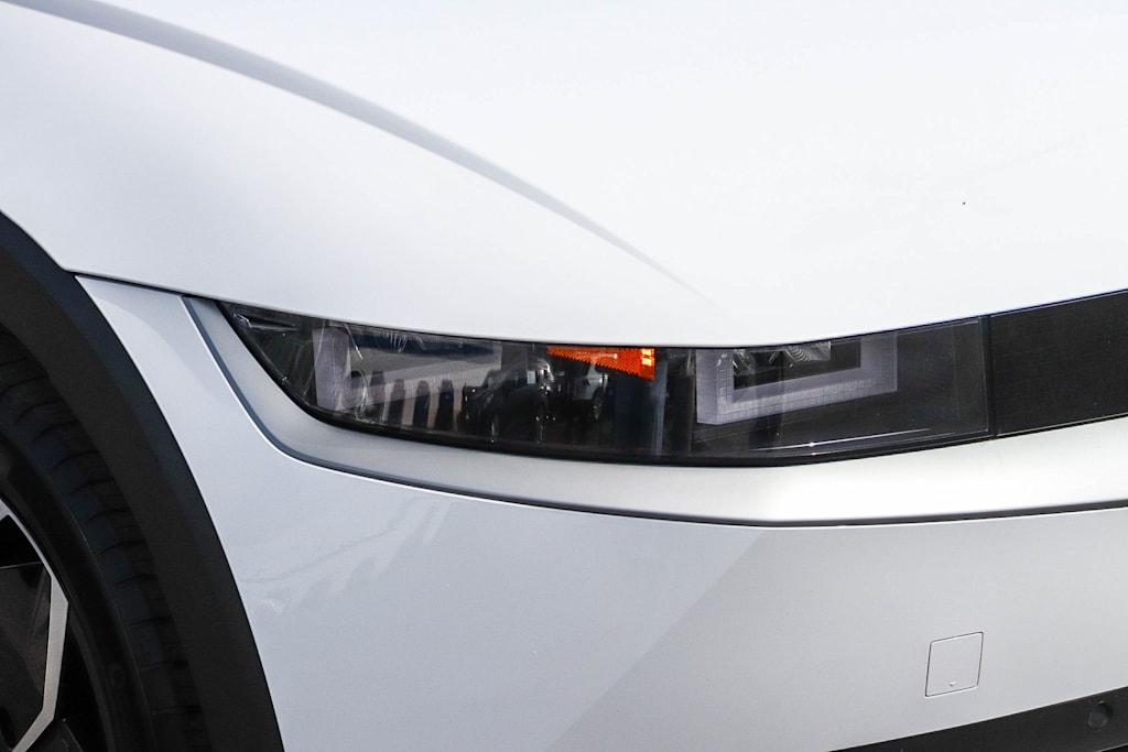 Thumbnail: 2024 Hyundai Ioniq 5 - 16