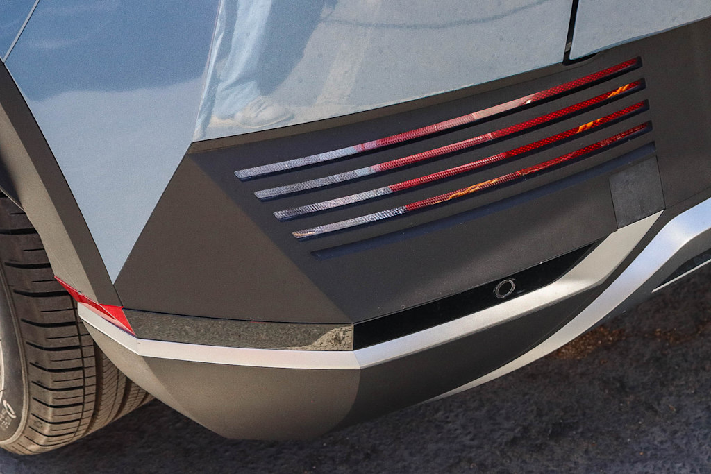 Thumbnail: 2024 Hyundai Ioniq 5 - 11
