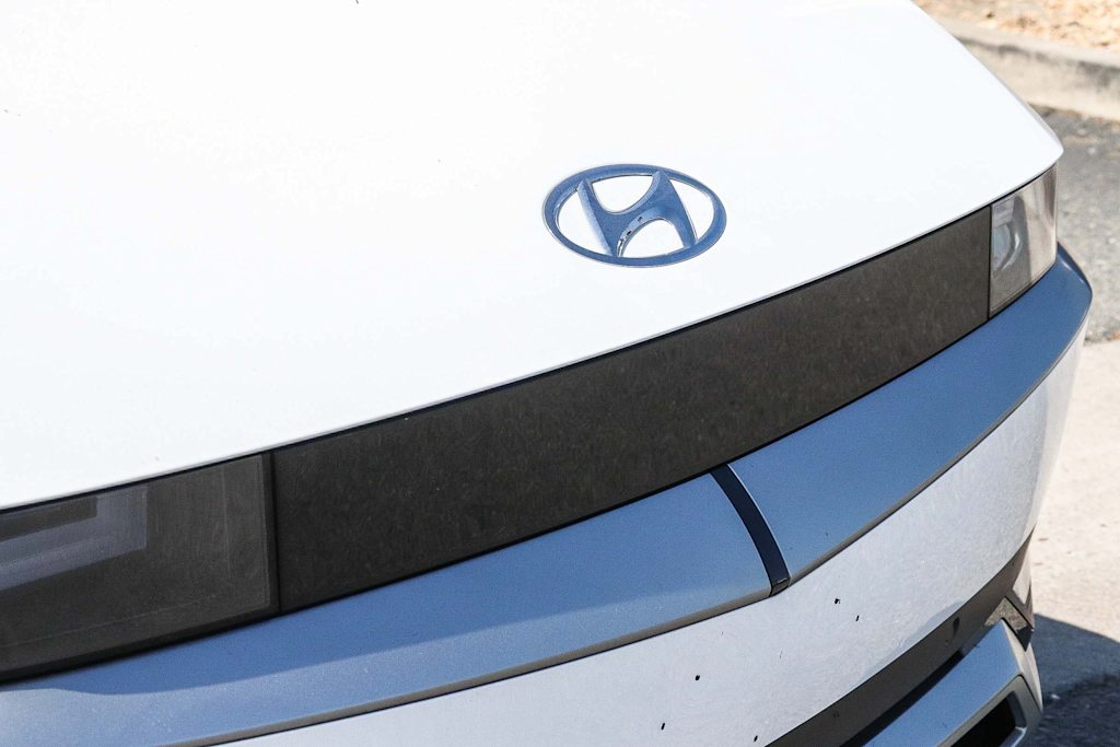 Thumbnail: 2024 Hyundai Ioniq 5 - 26
