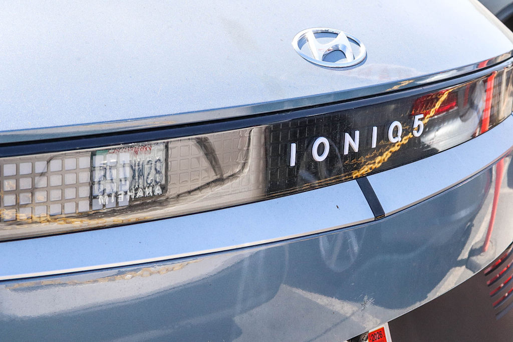 Thumbnail: 2024 Hyundai Ioniq 5 - 11