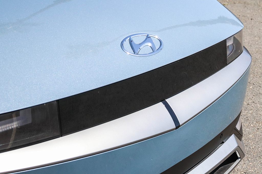 Thumbnail: 2024 Hyundai Ioniq 5 - 16