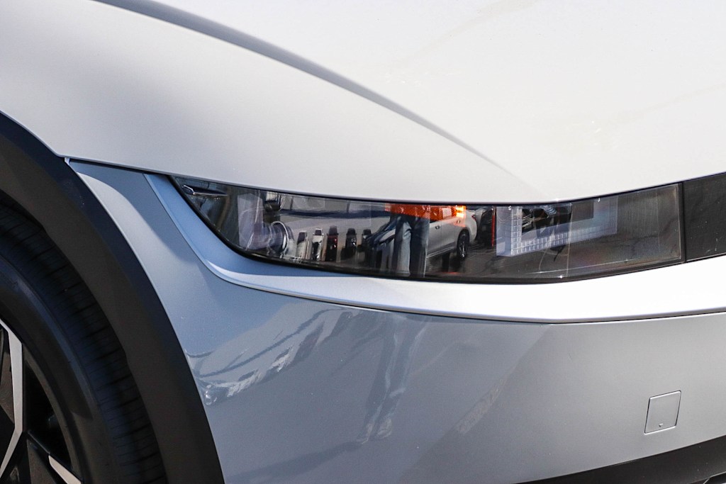 Thumbnail: 2024 Hyundai Ioniq 5 - 6