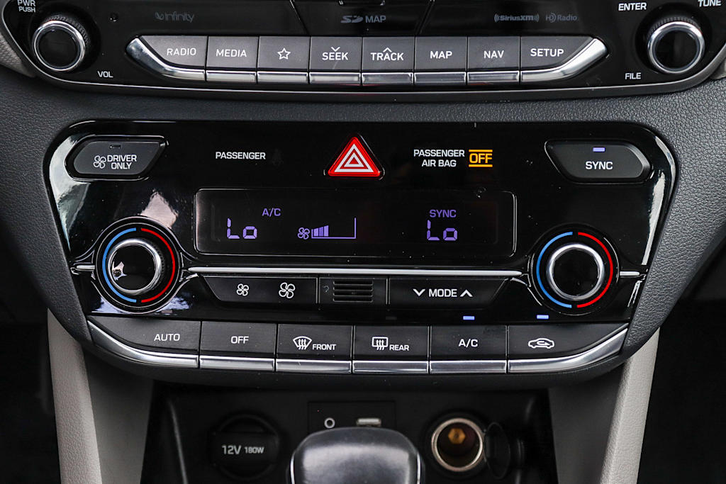 Thumbnail: 2019 Hyundai Ioniq - 23