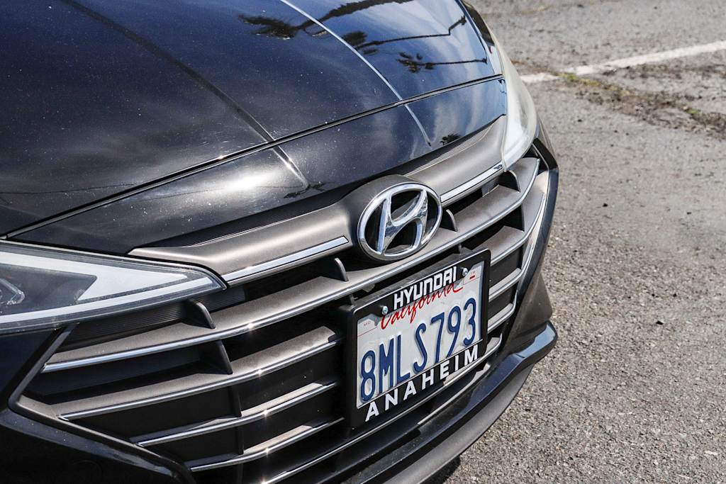 Thumbnail: 2020 Hyundai Elantra - 6