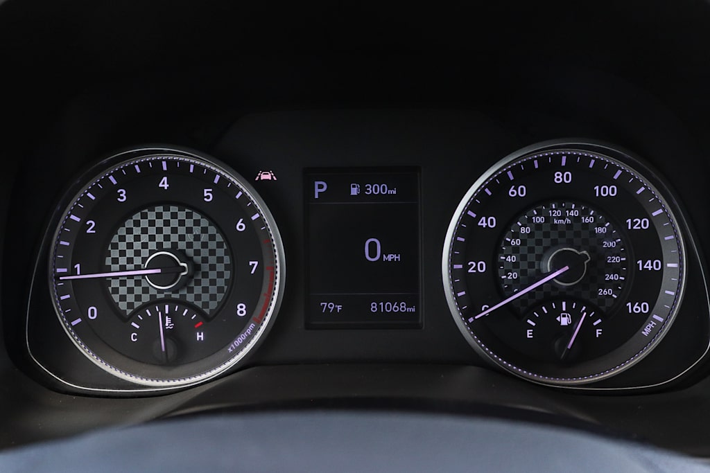 Thumbnail: 2020 Hyundai Elantra - 15