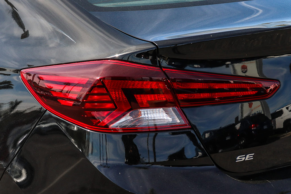 Thumbnail: 2020 Hyundai Elantra - 20