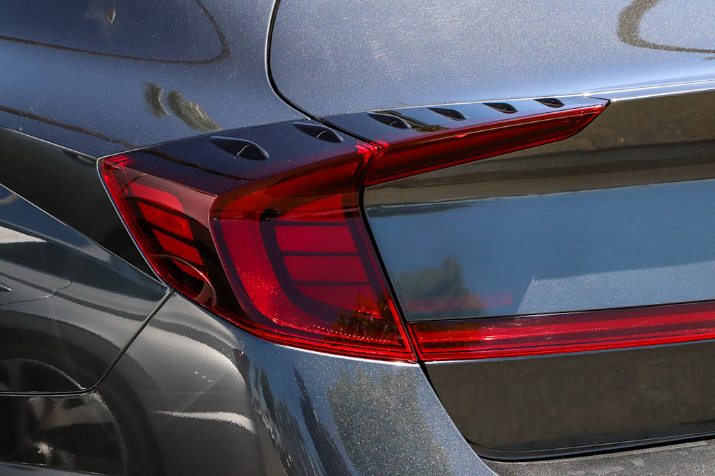 Thumbnail: 2023 Hyundai Sonata - 15