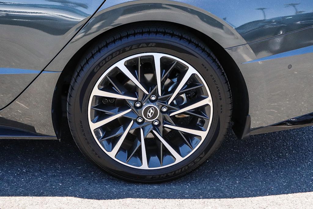 Thumbnail: 2023 Hyundai Sonata - 7