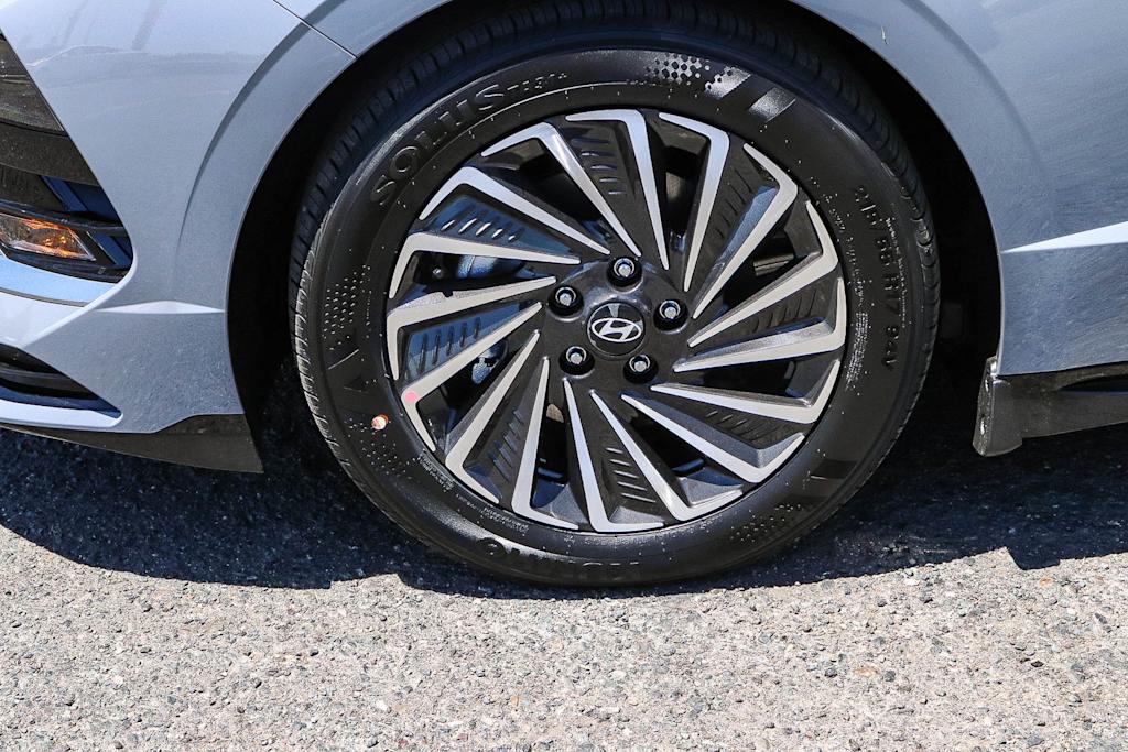 Thumbnail: 2026 Hyundai Sonata - 22