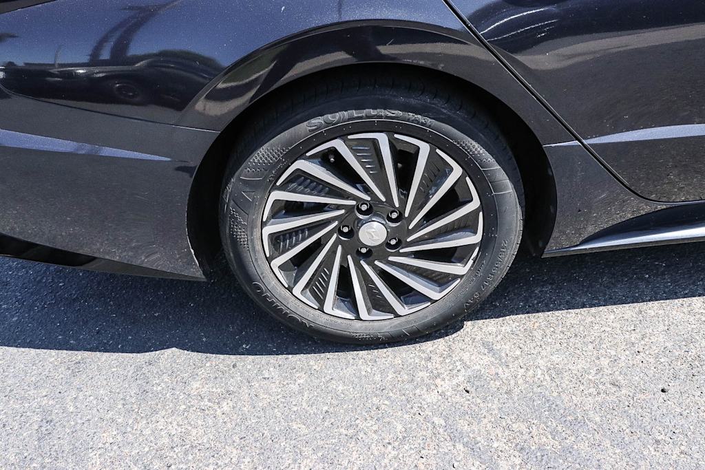 Thumbnail: 2021 Hyundai Sonata - 7