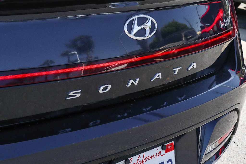 Thumbnail: 2021 Hyundai Sonata - 17