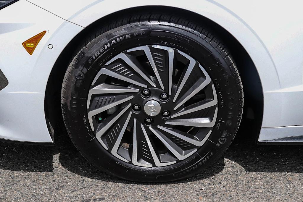 Thumbnail: 2022 Hyundai Sonata - 22