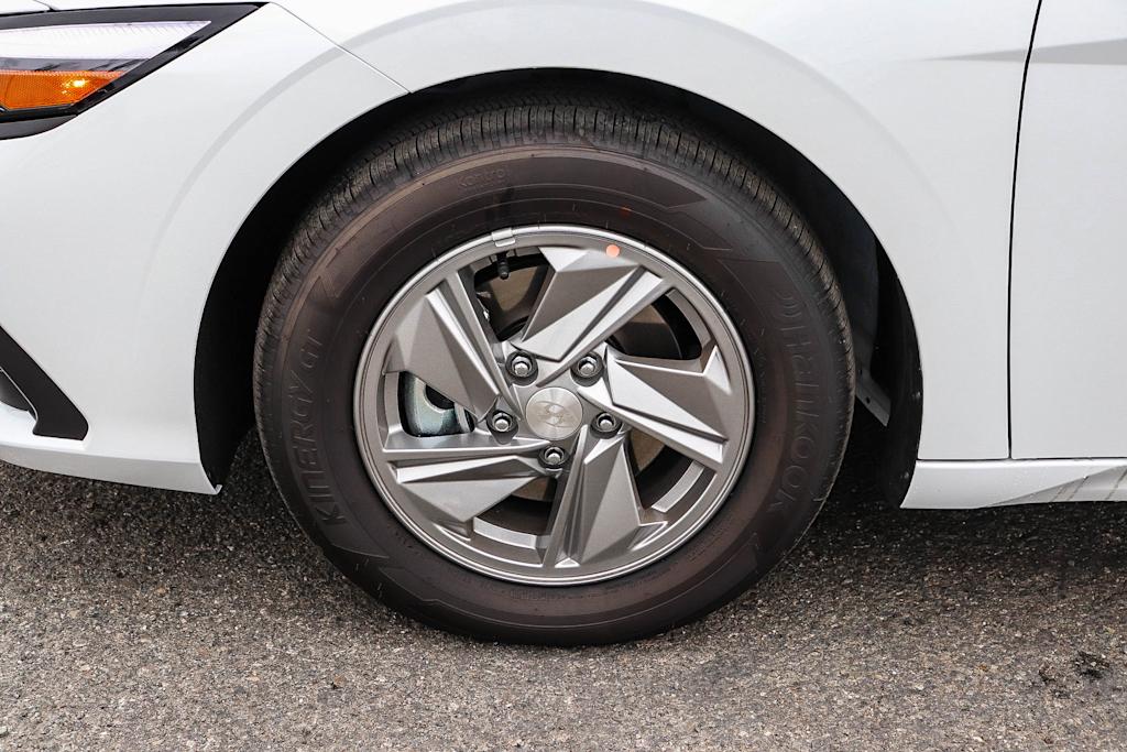 Thumbnail: 2026 Hyundai Elantra - 22