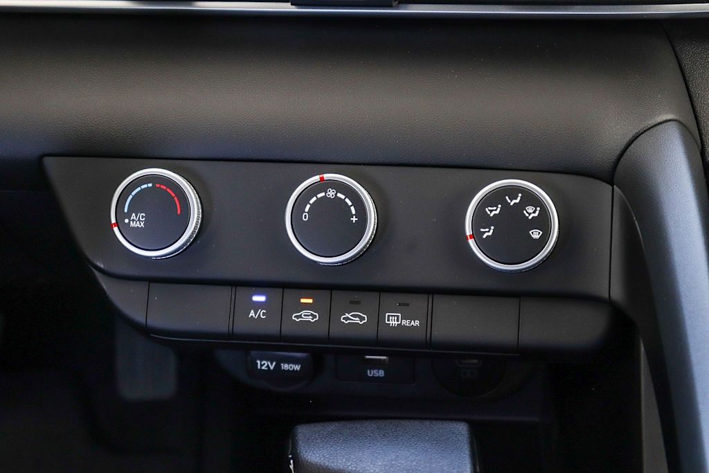 Thumbnail: 2026 Hyundai Elantra - 24