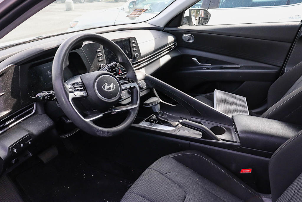 Thumbnail: 2024 Hyundai Elantra - 2