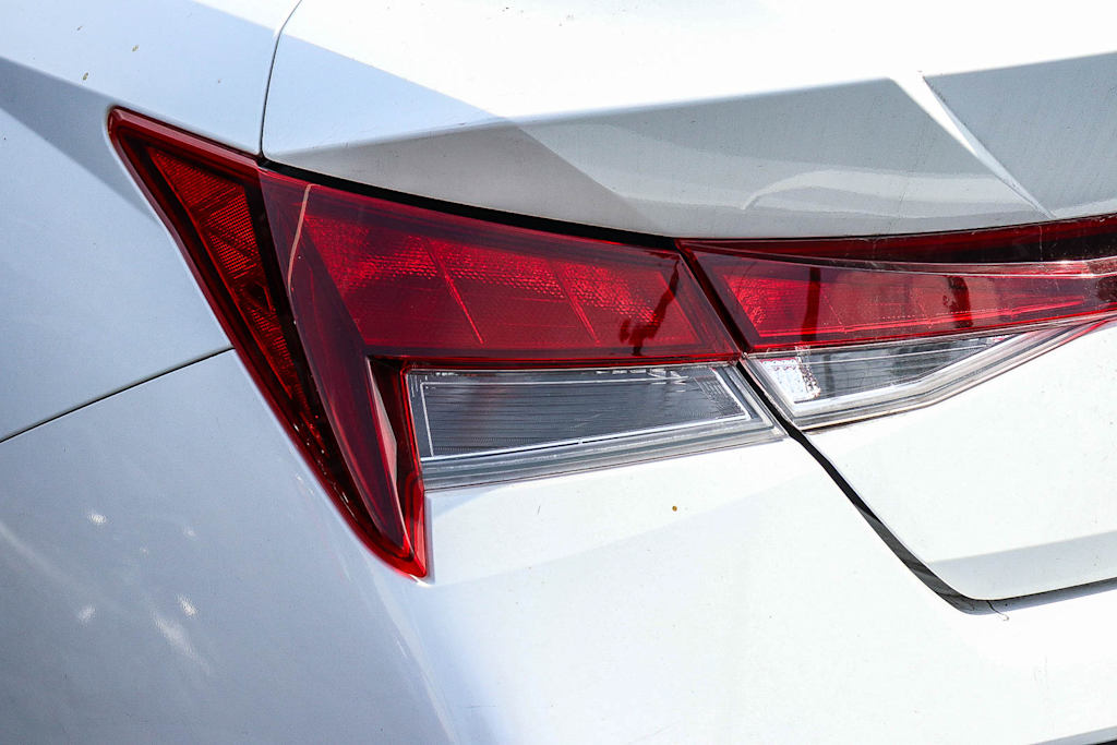 Thumbnail: 2024 Hyundai Elantra - 8