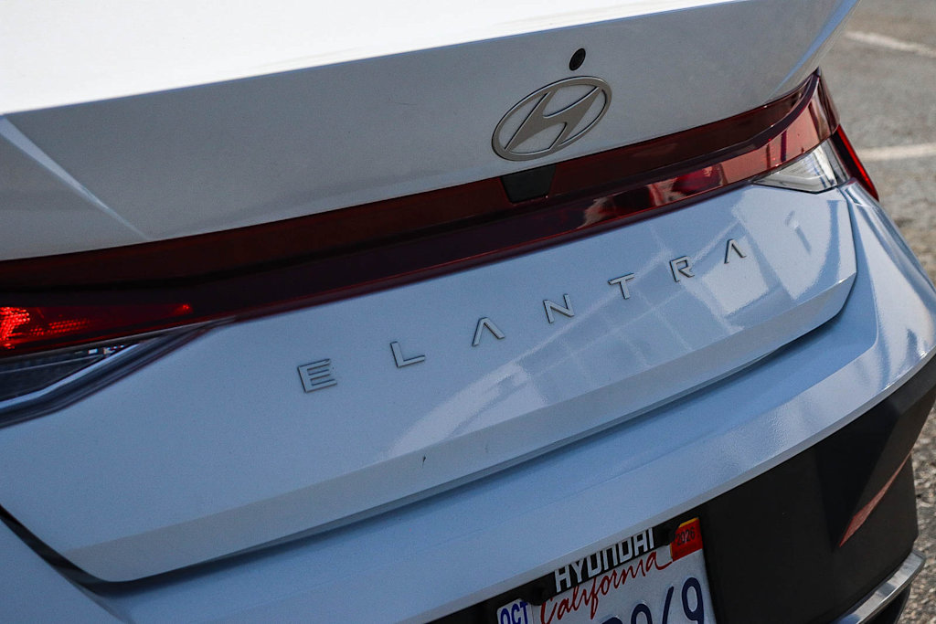 Thumbnail: 2024 Hyundai Elantra - 16