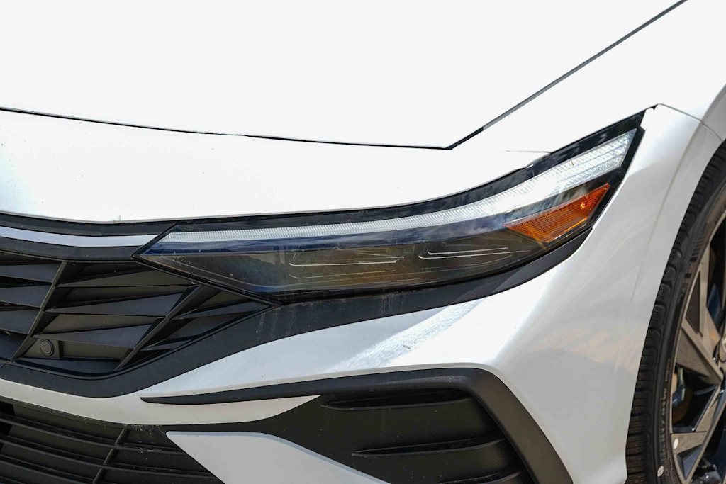 Thumbnail: 2026 Hyundai Elantra - 18