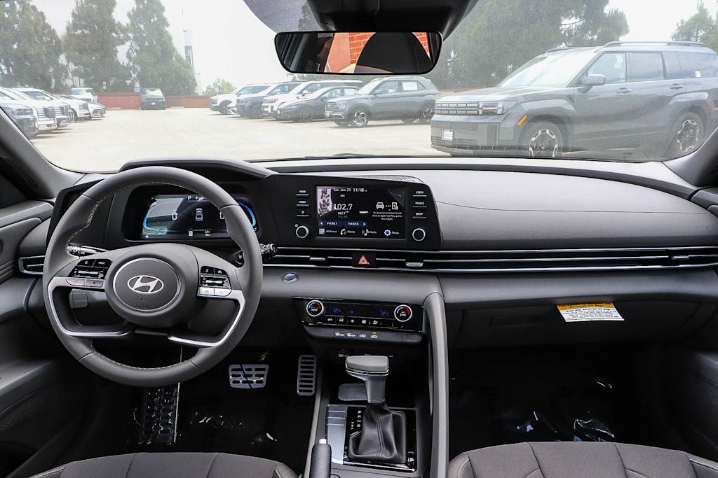Thumbnail: 2026 Hyundai Elantra - 2