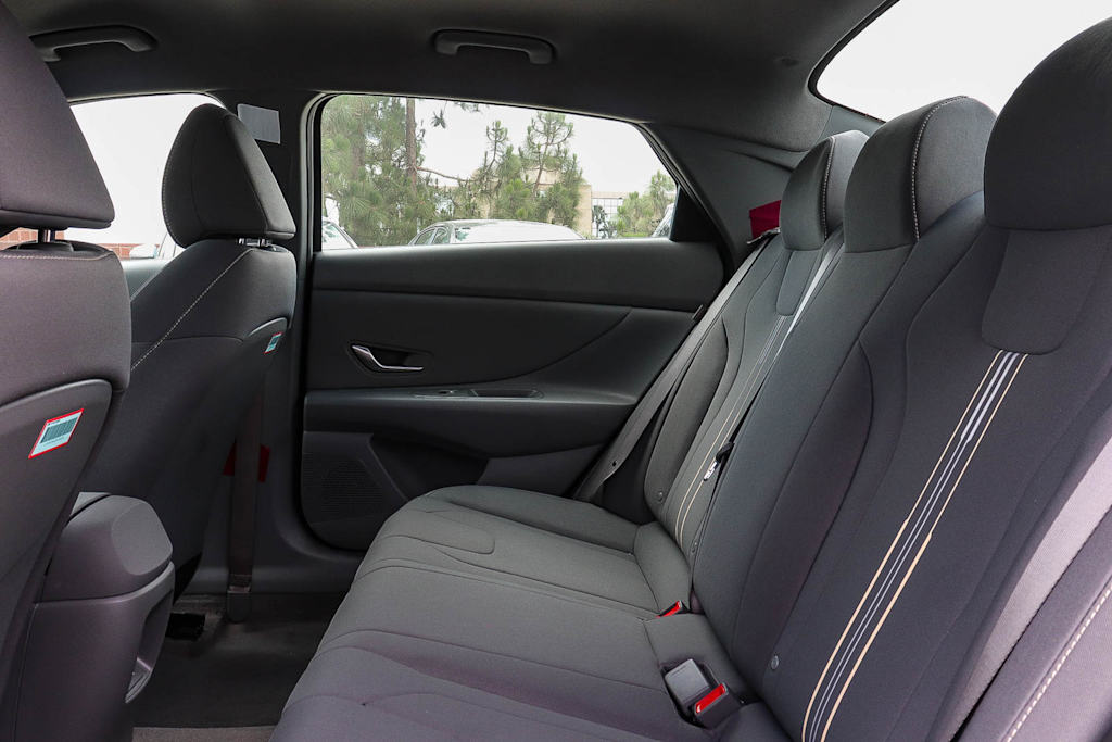 Thumbnail: 2026 Hyundai Elantra - 12