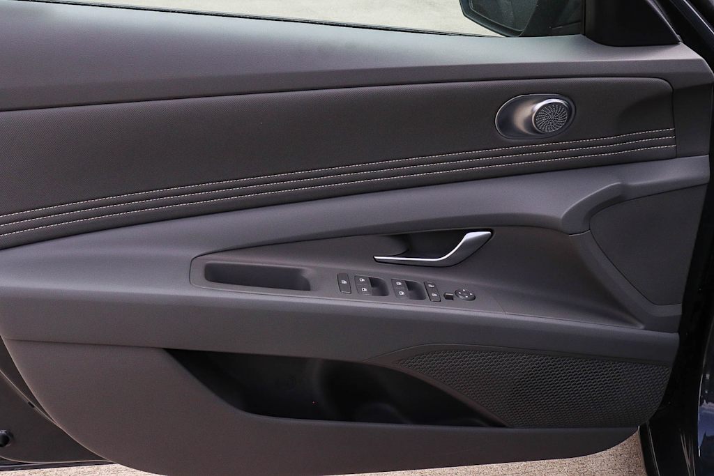 Thumbnail: 2026 Hyundai Elantra - 27