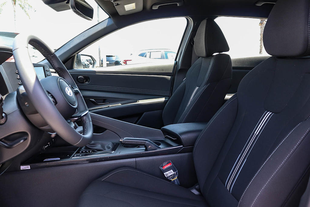 Thumbnail: 2026 Hyundai Elantra - 11