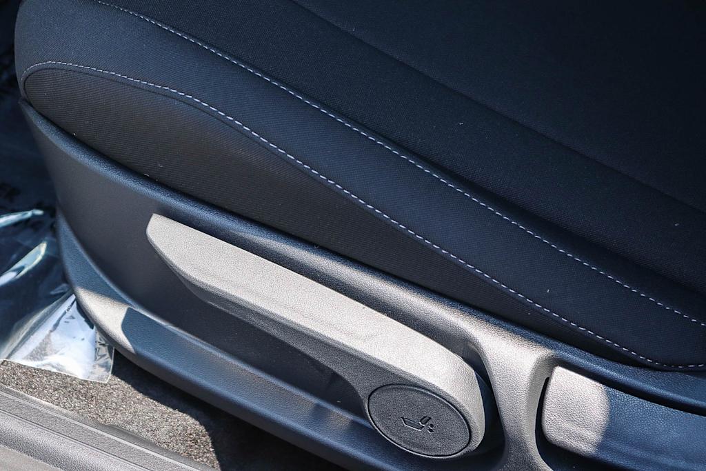 Thumbnail: 2026 Hyundai Elantra - 26