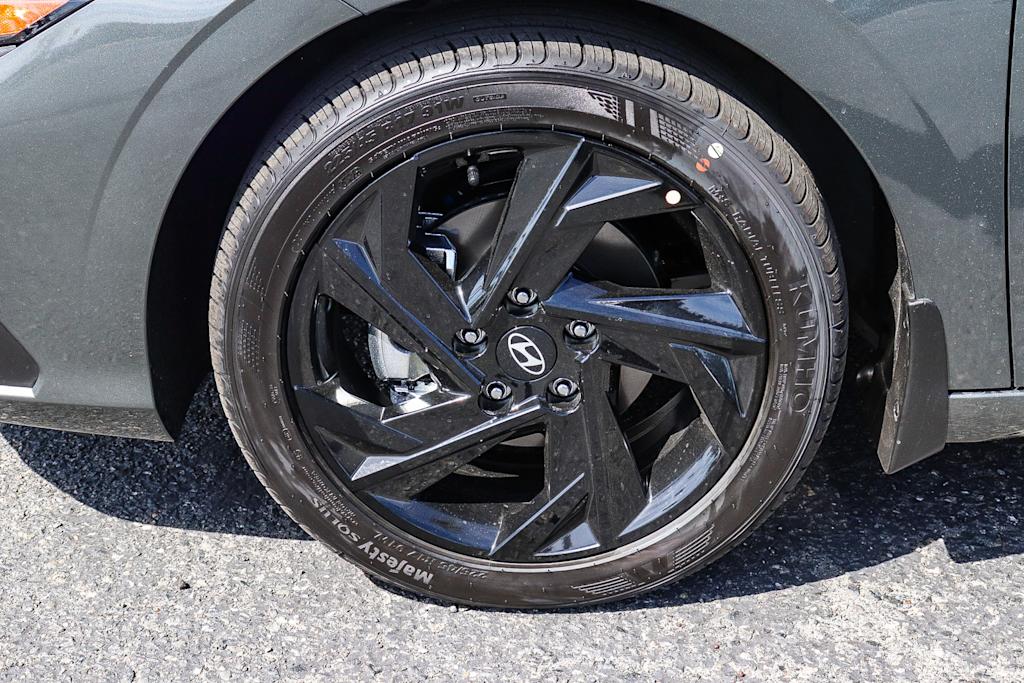 Thumbnail: 2026 Hyundai Elantra - 20