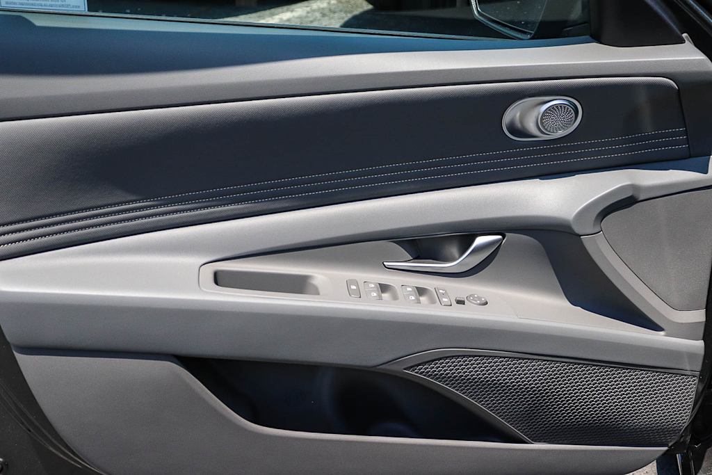 Thumbnail: 2026 Hyundai Elantra - 26