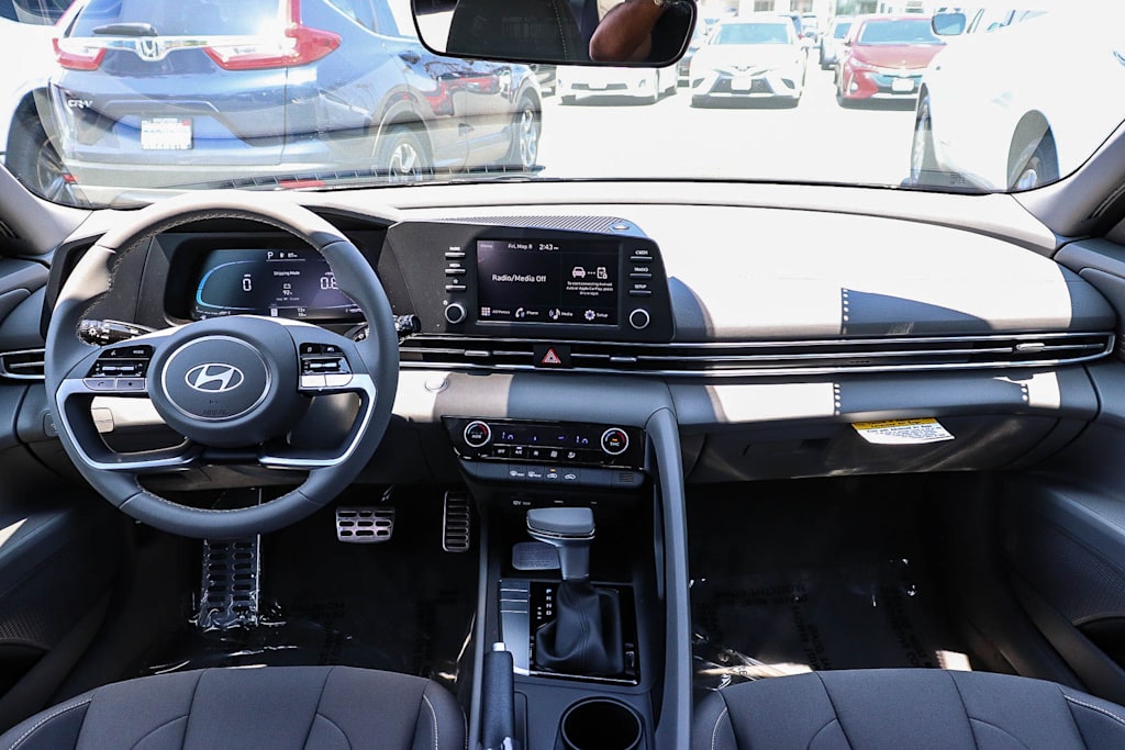 Thumbnail: 2026 Hyundai Elantra - 2