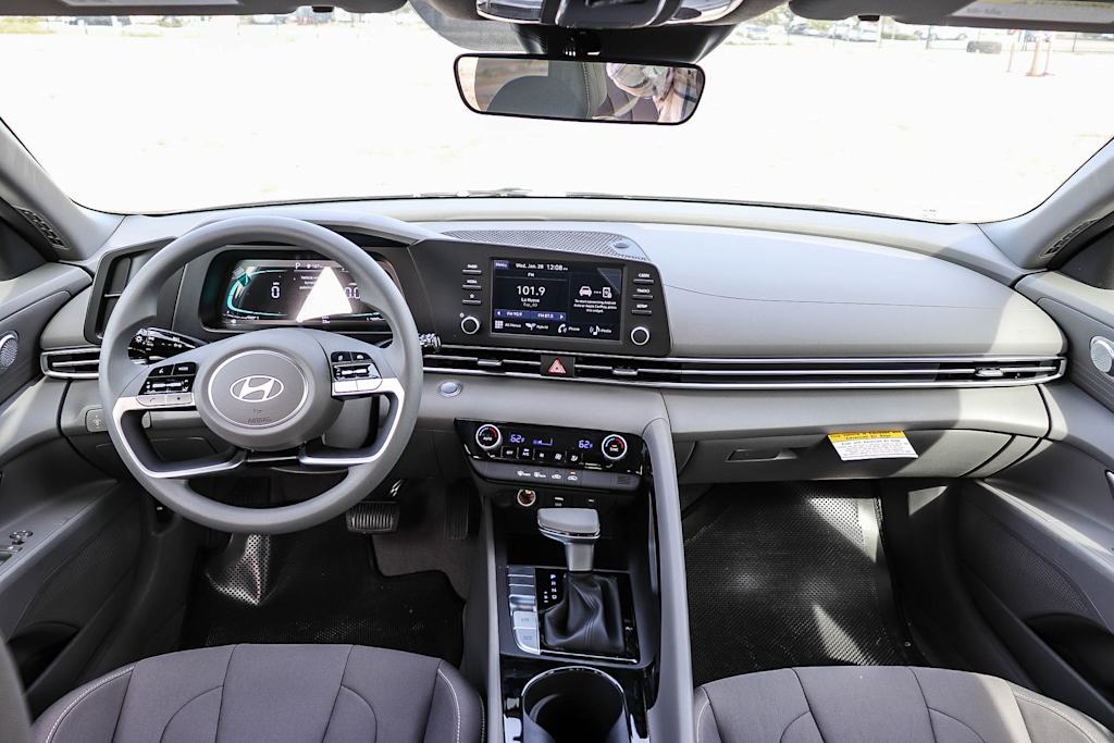 Thumbnail: 2026 Hyundai Elantra - 2
