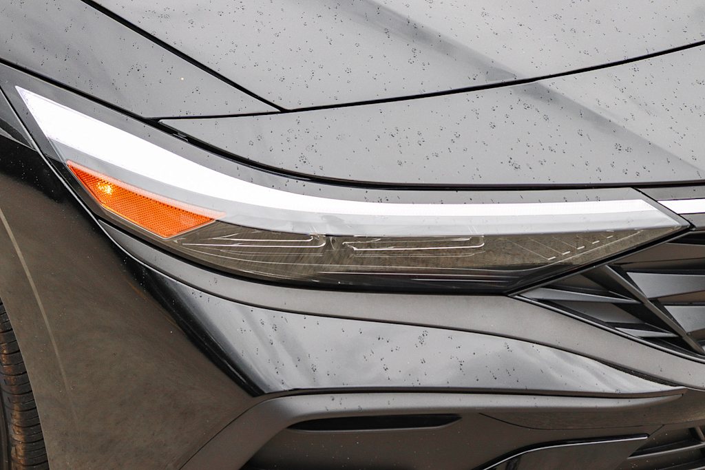 Thumbnail: 2026 Hyundai Elantra - 16