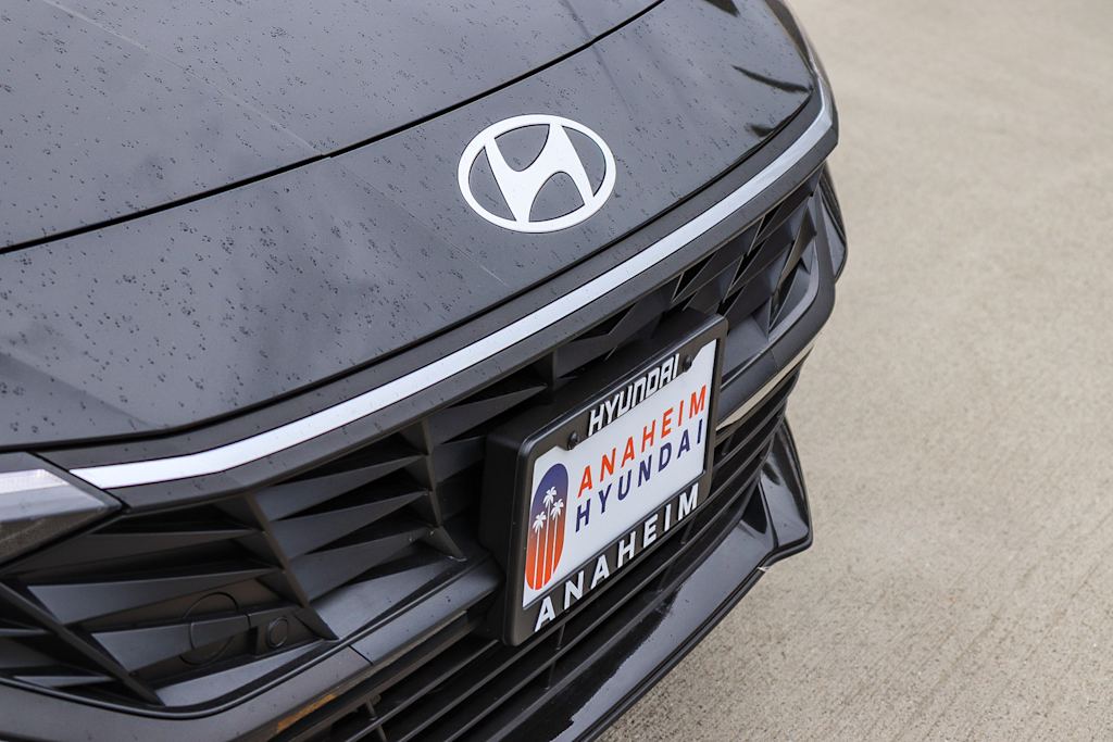 Thumbnail: 2026 Hyundai Elantra - 17