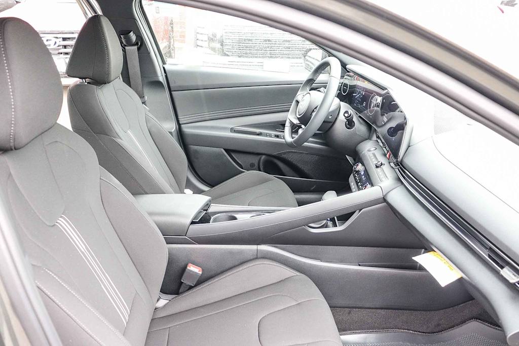 Thumbnail: 2026 Hyundai Elantra - 9