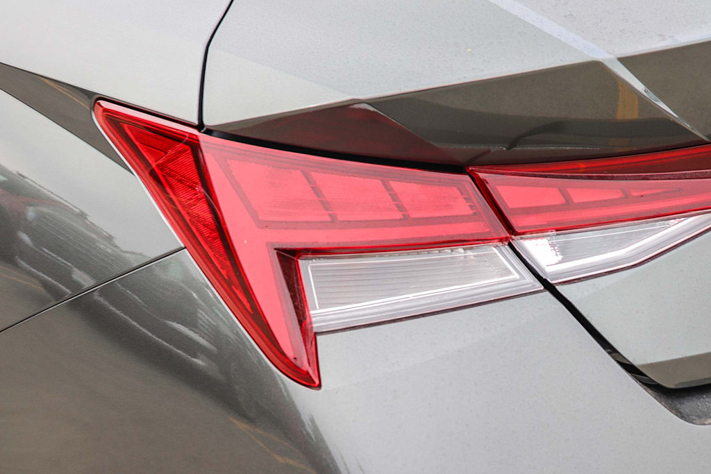 Thumbnail: 2026 Hyundai Elantra - 19