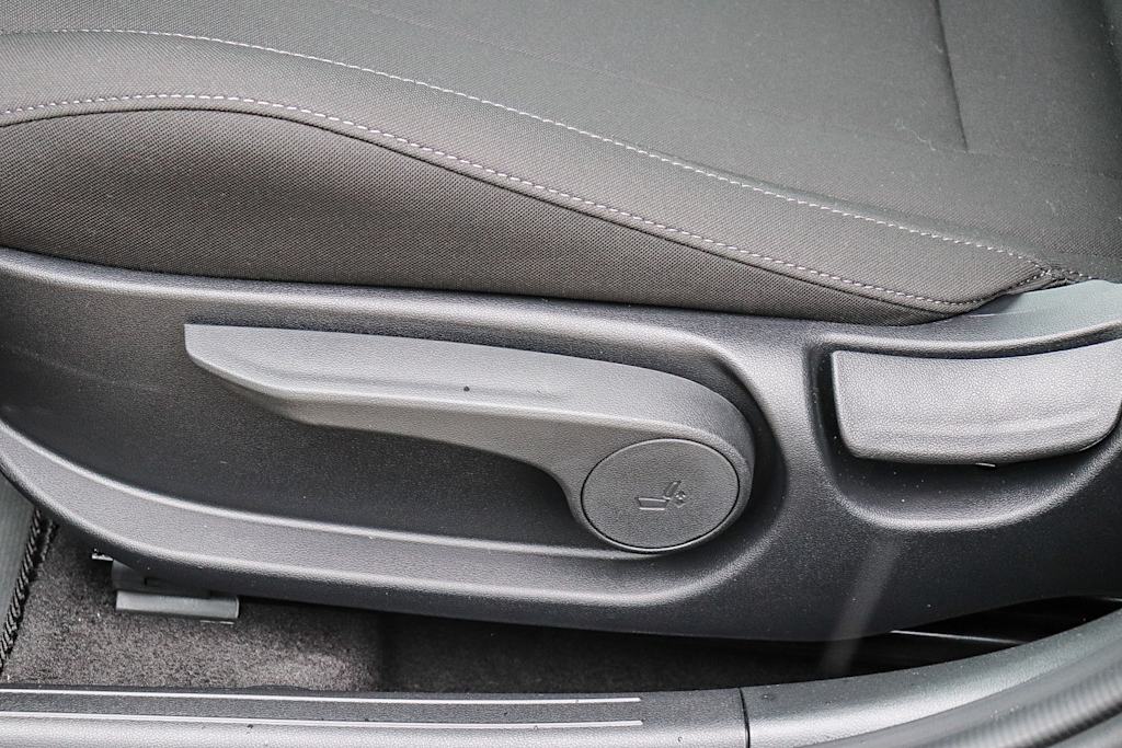 Thumbnail: 2026 Hyundai Elantra - 24