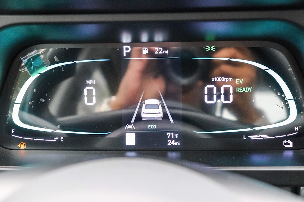 Thumbnail: 2026 Hyundai Elantra - 14