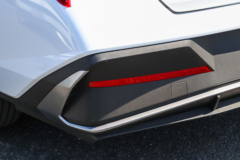 Thumbnail: 2025 Hyundai Elantra - 18