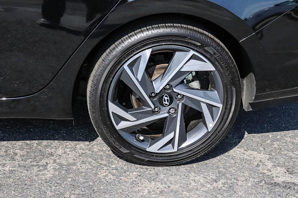 Thumbnail: 2025 Hyundai Elantra - 7