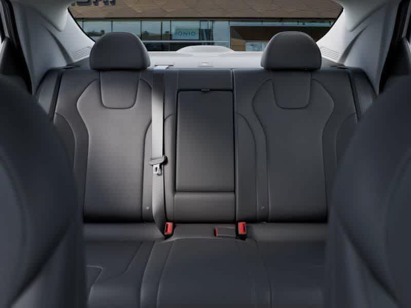 Thumbnail: 2025 Hyundai Elantra - 8