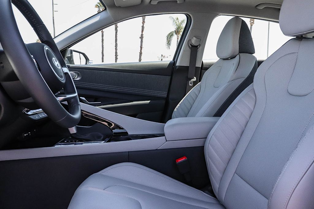 Thumbnail: 2026 Hyundai Elantra - 11