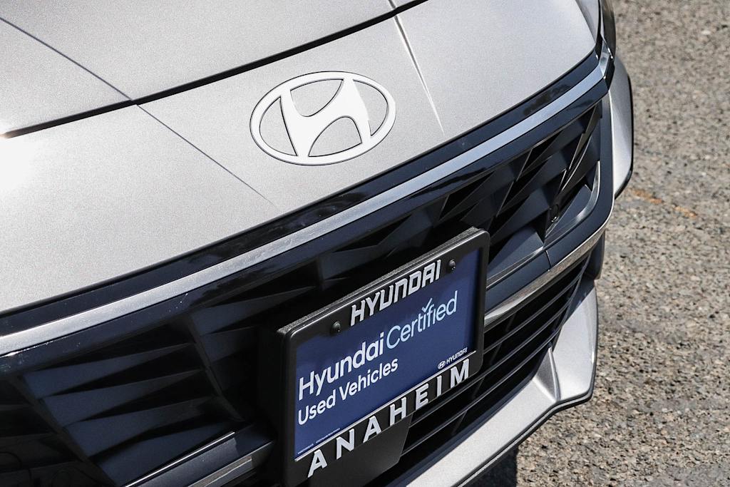 Thumbnail: 2026 Hyundai Elantra - 18