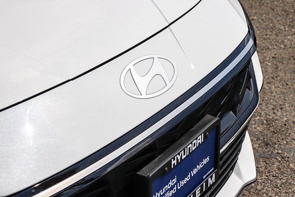 Thumbnail: 2025 Hyundai Elantra - 17