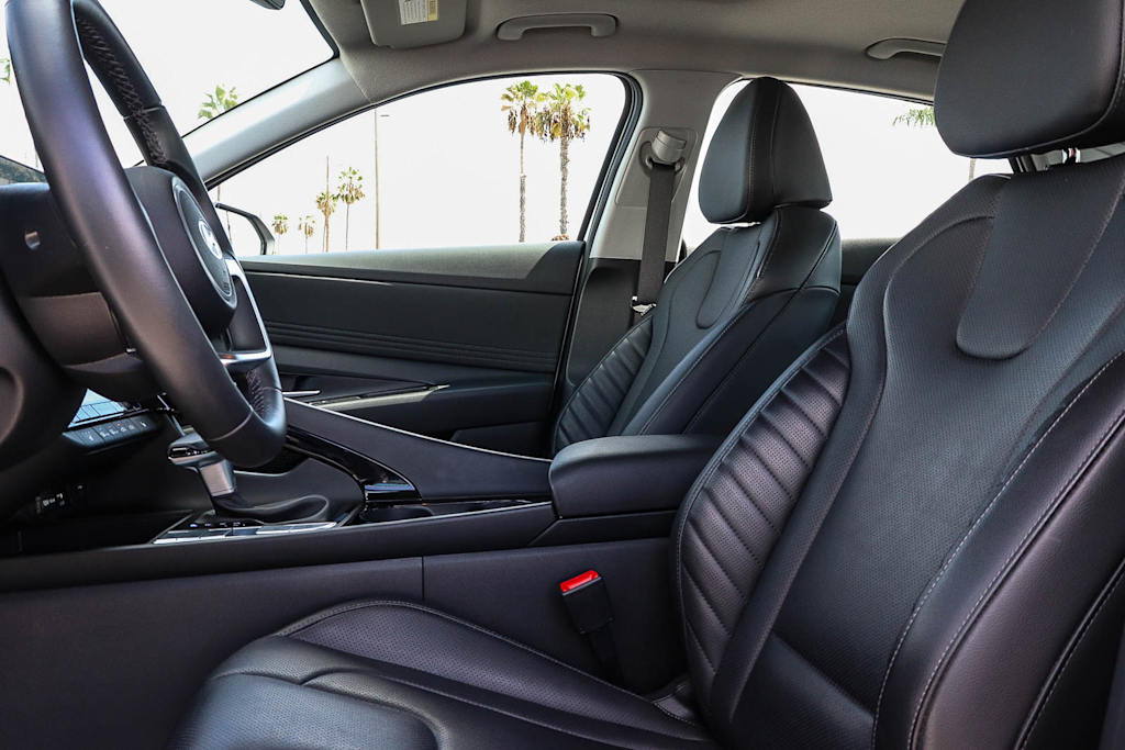 Thumbnail: 2025 Hyundai Elantra - 10